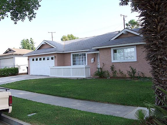 3rd image of 1686 Brentwood Dr
