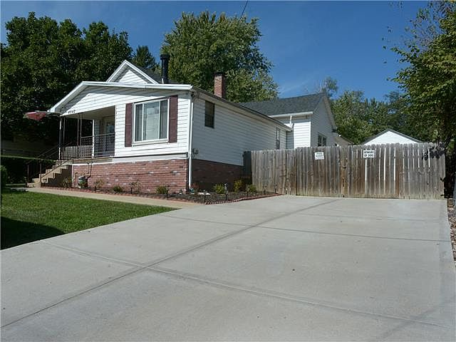 1st image of 4642 Waverly Ave
