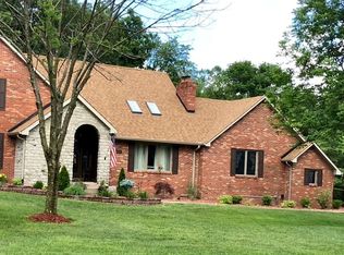 807 Freeman Lake Rd, Elizabethtown, KY 42701