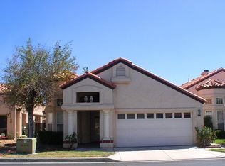 19201 Oak St, Apple Valley, CA 92308