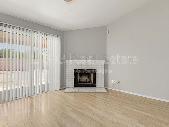 5th image of 2243 E Edna Ave