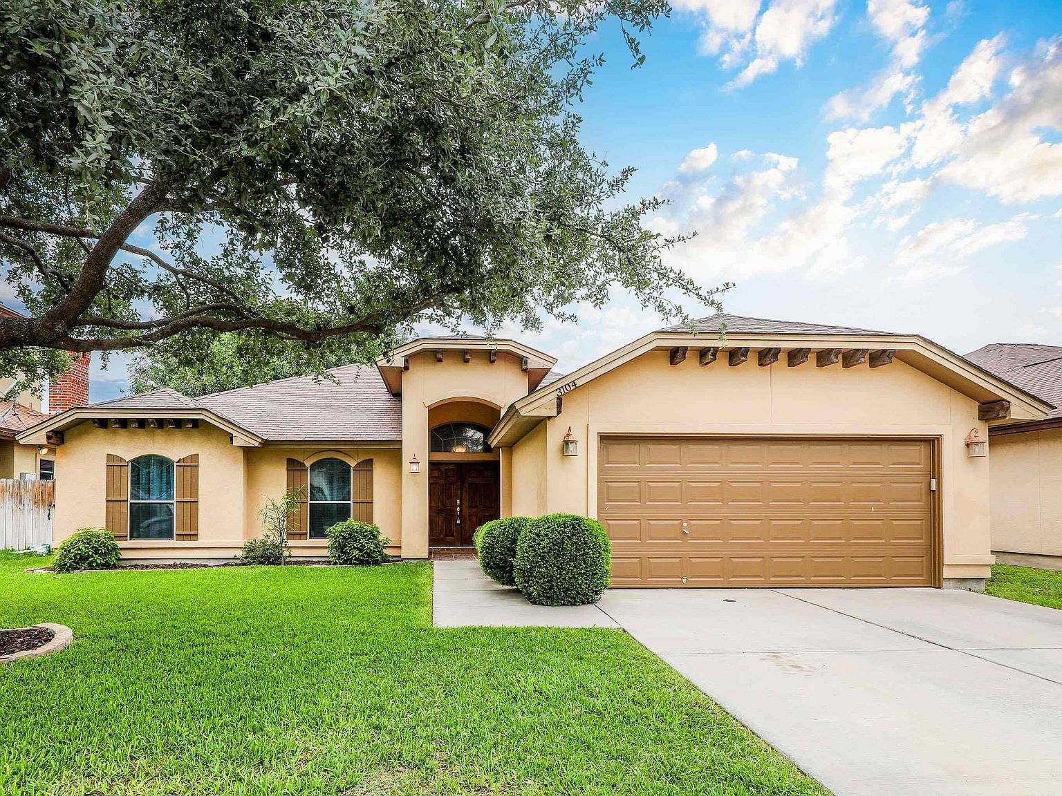 3104 Rosco, Laredo, TX 78045 Zillow