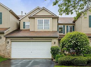 3186 Foxridge Ct, Woodridge, IL 60517