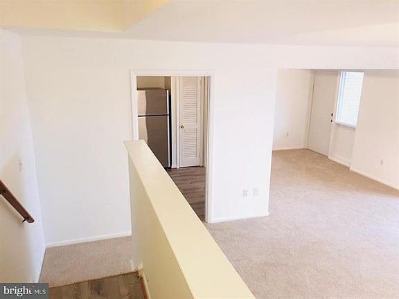 3rd image of 14630 Bauer Dr #14630