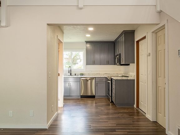 4th image of 765 SW Norwood Park Pl