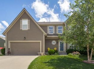 17747 W 160th Ter, Olathe, KS 66062