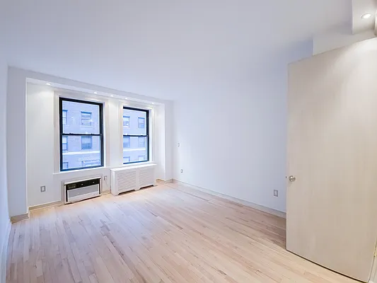 Rented by WAM Partners - William Moses Co. | media 50