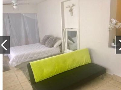 2400 NW 43rd St, Miami, FL, 33142