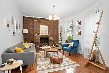 395 Henry Street, #1S