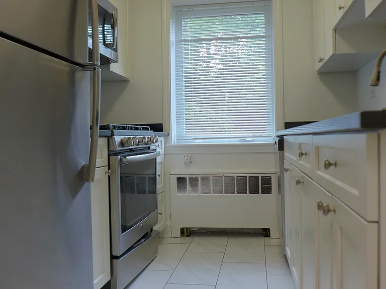 31 Alton Pl — Photo 8