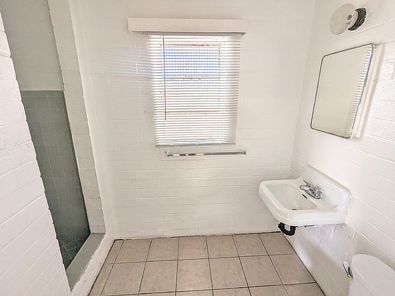 PXL_20230111_211658563~2_02022023