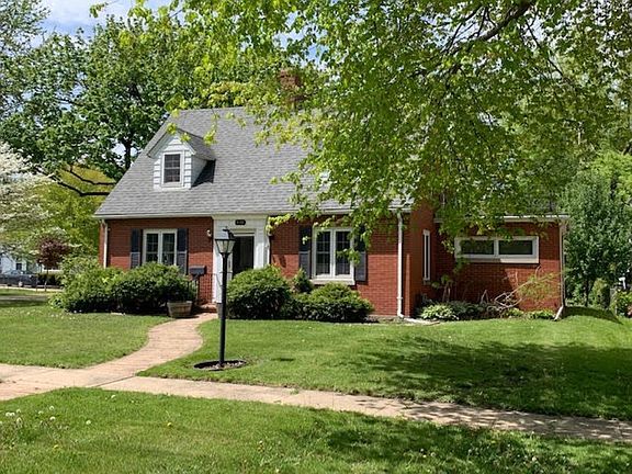 3rd image of 1133 Union Ave