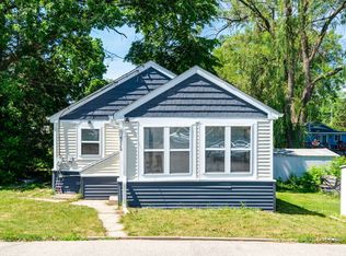 42360 N Willow St, Antioch, IL 60002