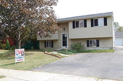 1st image of 5715 Baytree Dr