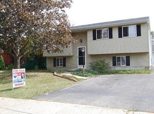 5715 Baytree Dr, Galloway, OH 43119