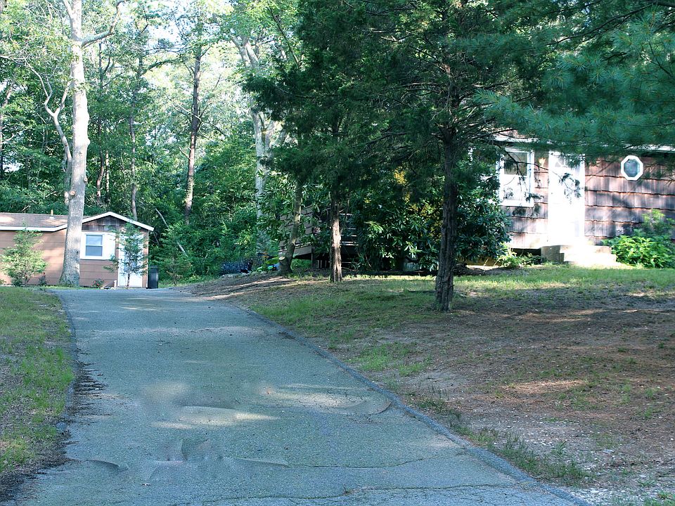 2 cottages one property