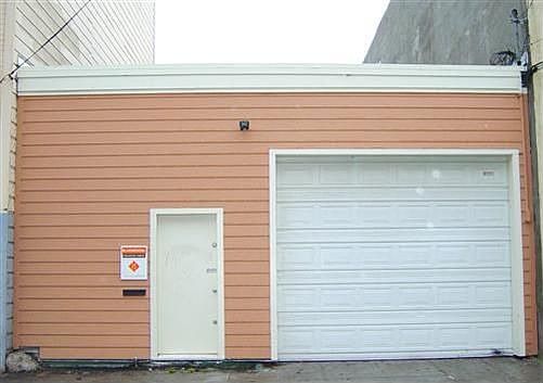 Single Storey Warehouse Zoned RM1