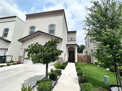 1905 Sunset Dr Photo 1