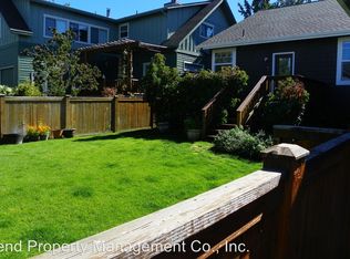 2924 NE Red Oak Dr, Bend, OR 97701