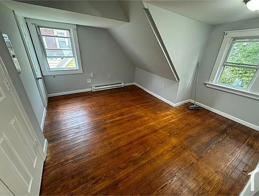 2nd image of 394 Myrtle Ave Floor 3