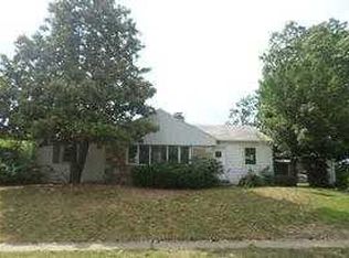 922 Wesley Ave, Huntingdon Valley, PA 19006