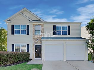 8017 Wesley Farm Dr, Raleigh, NC 27616