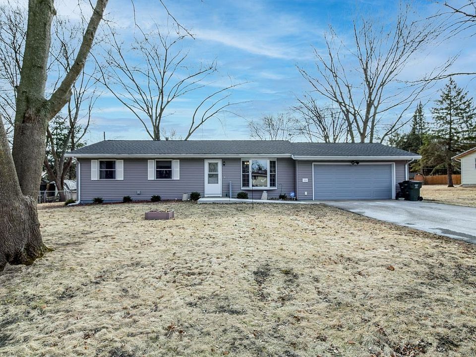 1st image of 521 Hyland Dr