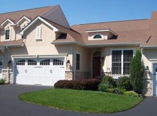 2867 Mimosa Ln, Lancaster, PA 17601