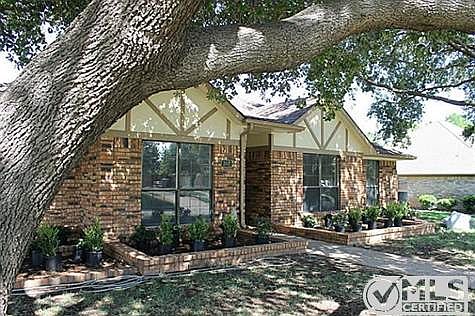 2nd image of 302 Duvall Blvd