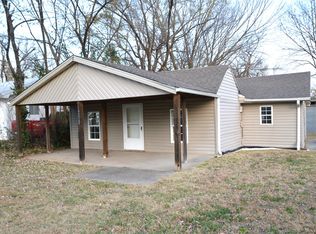 1208 N Fulbright Ave, Springfield, MO 65802