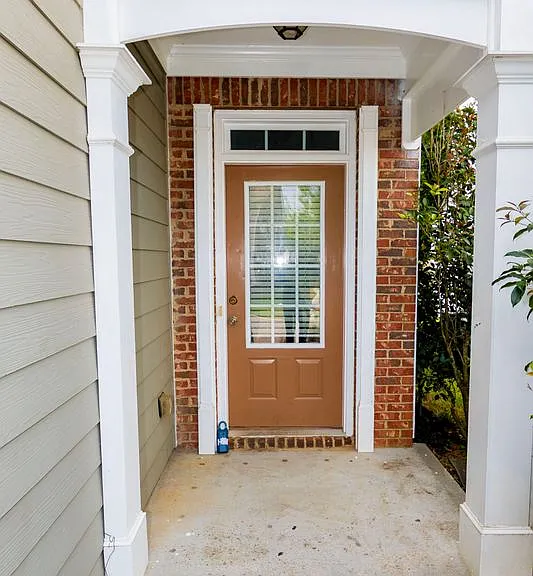 5815 Weddington Dr — Photo 5