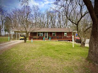 109 Lakeside Dr, Columbia, TN 38401