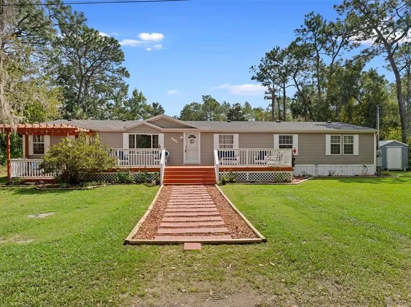 8076 W Hawthorne Pl, Homosassa, FL 34448