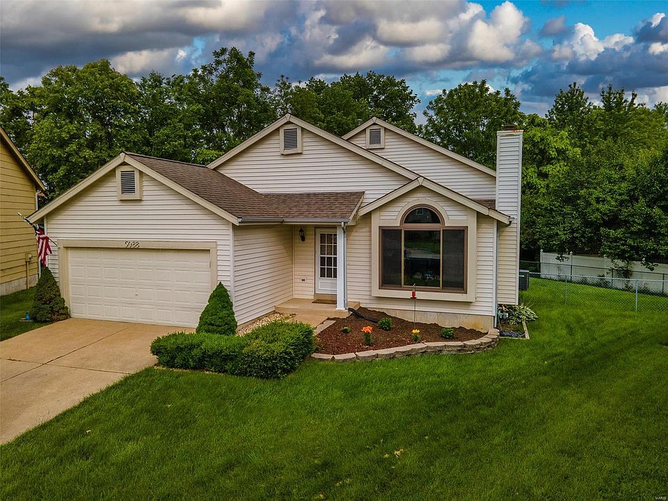 5088 Danielle Dr, Saint Charles, MO 63304 Zillow