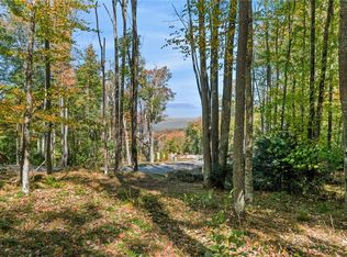 ES-97 Twisted Oak Path, Banner Elk, NC 28604