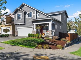 211 202nd Pl SW, Lynnwood, WA 98036