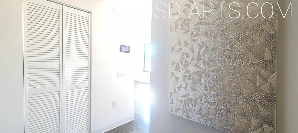 1 bed, $2,500 — Photo 4
