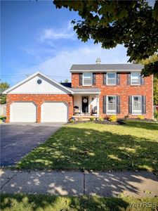 70 Pheasant Run Ln, Lancaster, NY, 14086