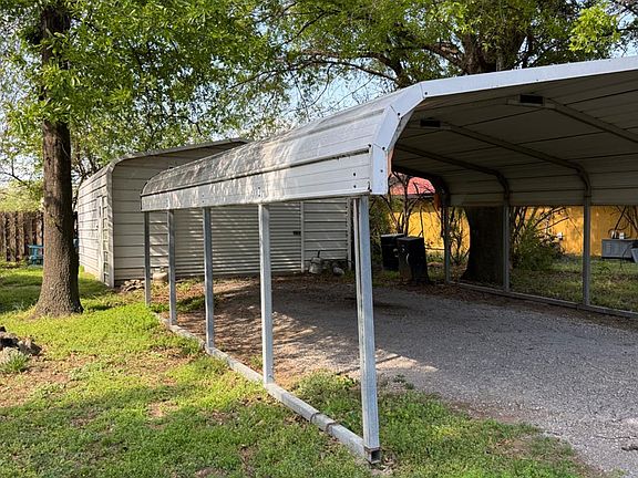 4th image of 101 Gamble Ln