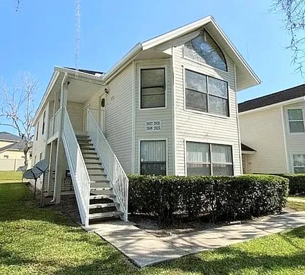 2827 Rio Grande Trl