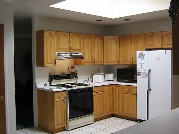 2nd image of 5607 N 31st Dr