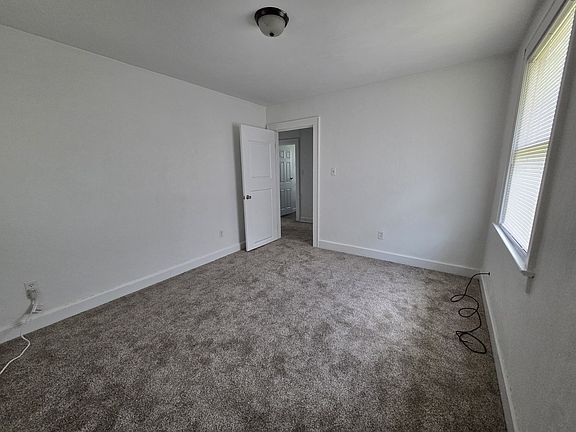 5th image of 2300 South St #1