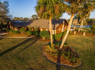 135 W Lakeside Dr, Pt Orange, FL 32128