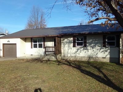 1208 E 16th Street, Lamar, MO, 64759