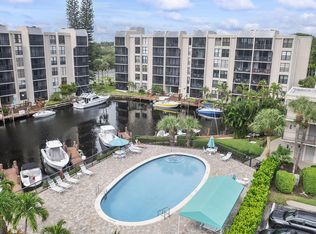 8 N Royal Palm Way #6040, Boca Raton, FL 33432