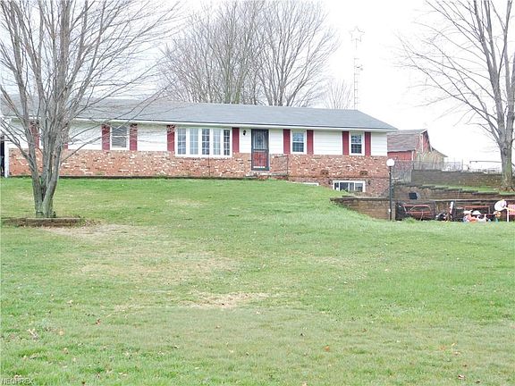 2nd image of 8785 Lisbon St