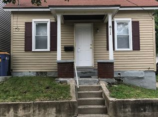 811 Veto St NW, Grand Rapids, MI 49504
