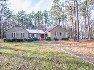 3030 Fawnview Dr, Midlothian, VA 23113