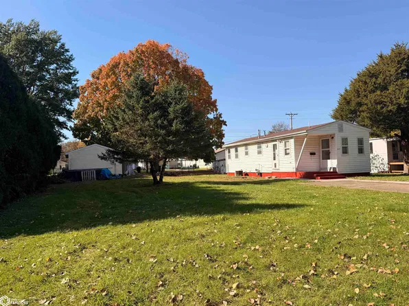 603 Swan St, West Burlington, IA 52655