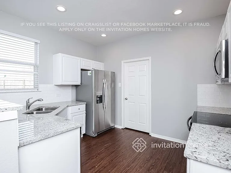 11900 Brown Fox Dr — Photo 7